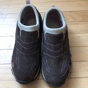 The North Face slip on winter shoes size 9